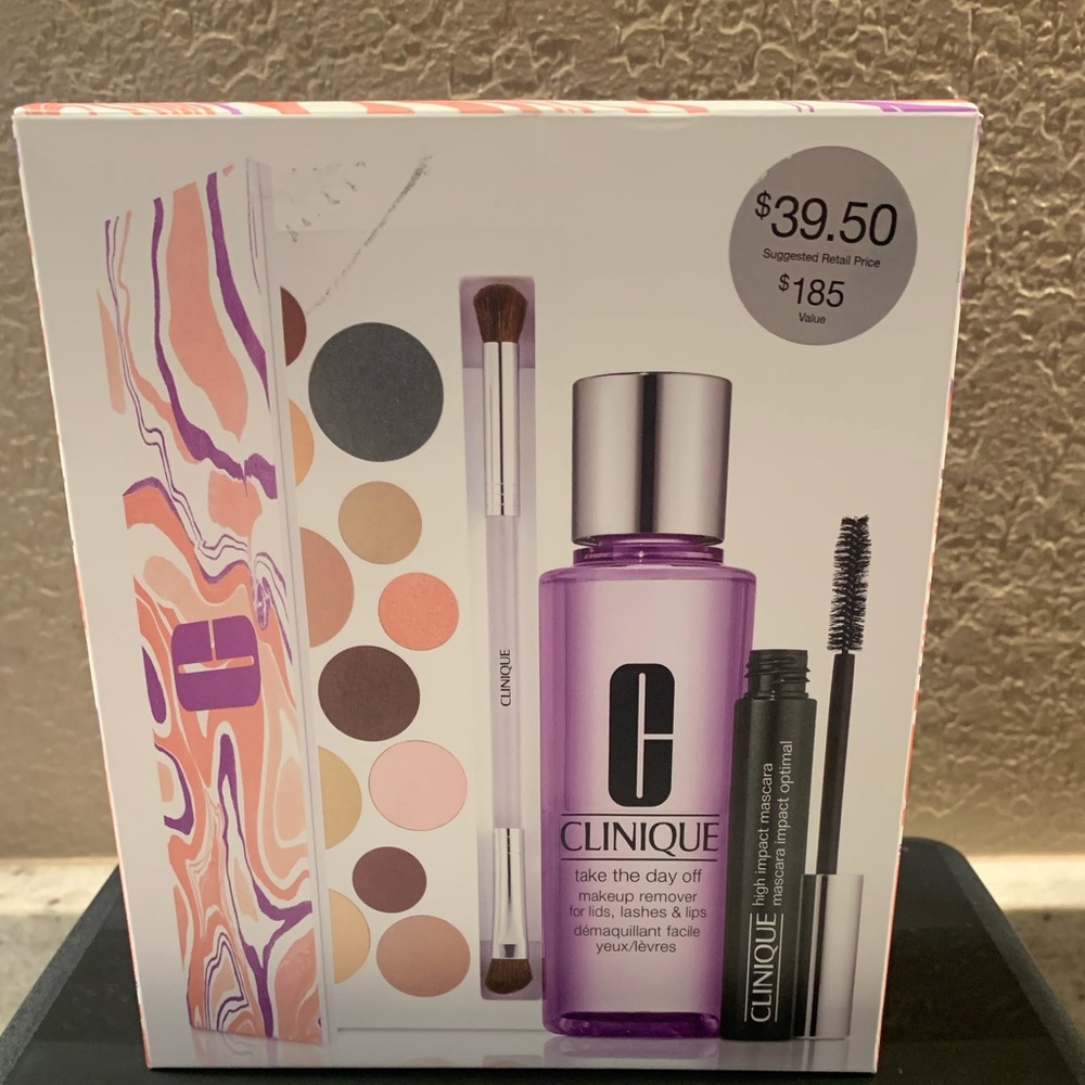 Clinique Light Up Your Eyes Makeup Set